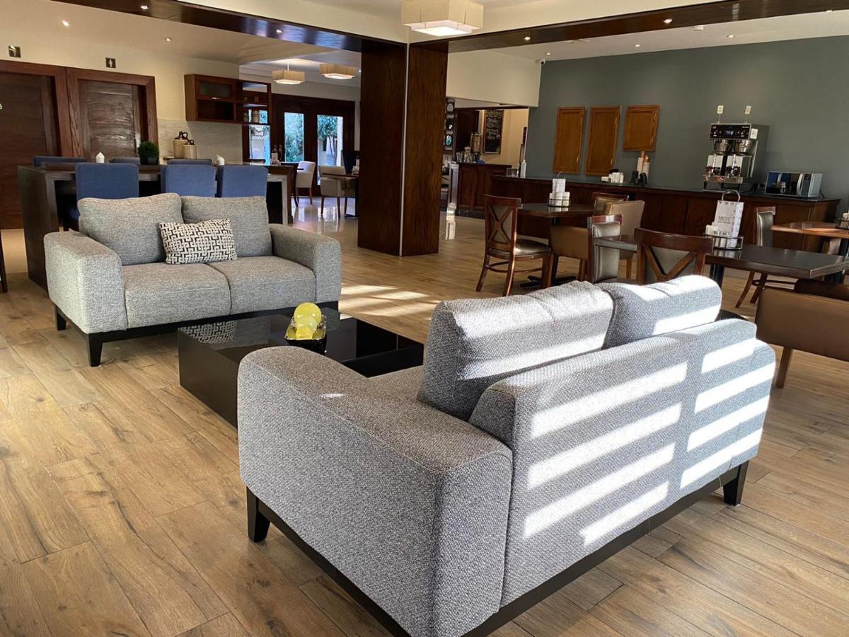 Best Western Plus Chihuahua Aeropuerto מראה חיצוני תמונה