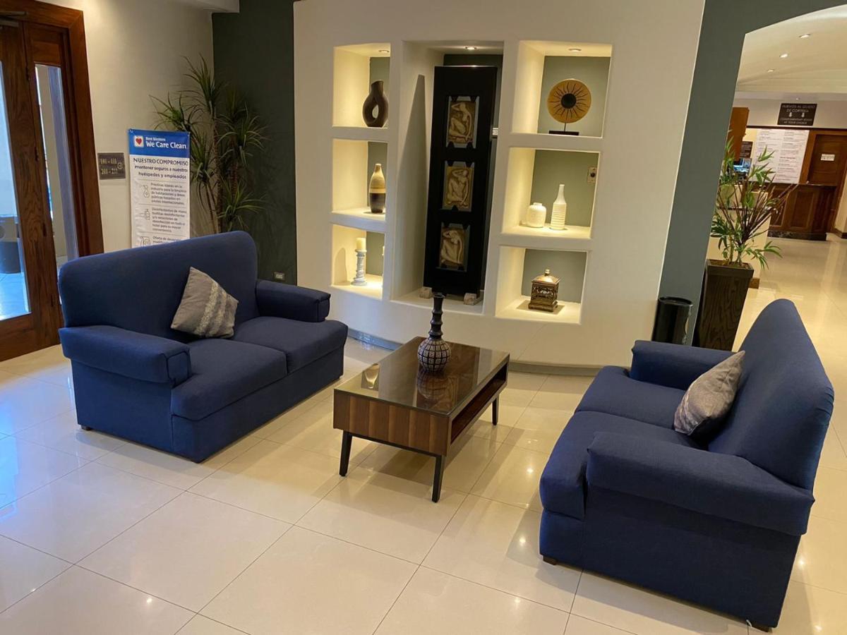 Best Western Plus Chihuahua Aeropuerto מראה חיצוני תמונה