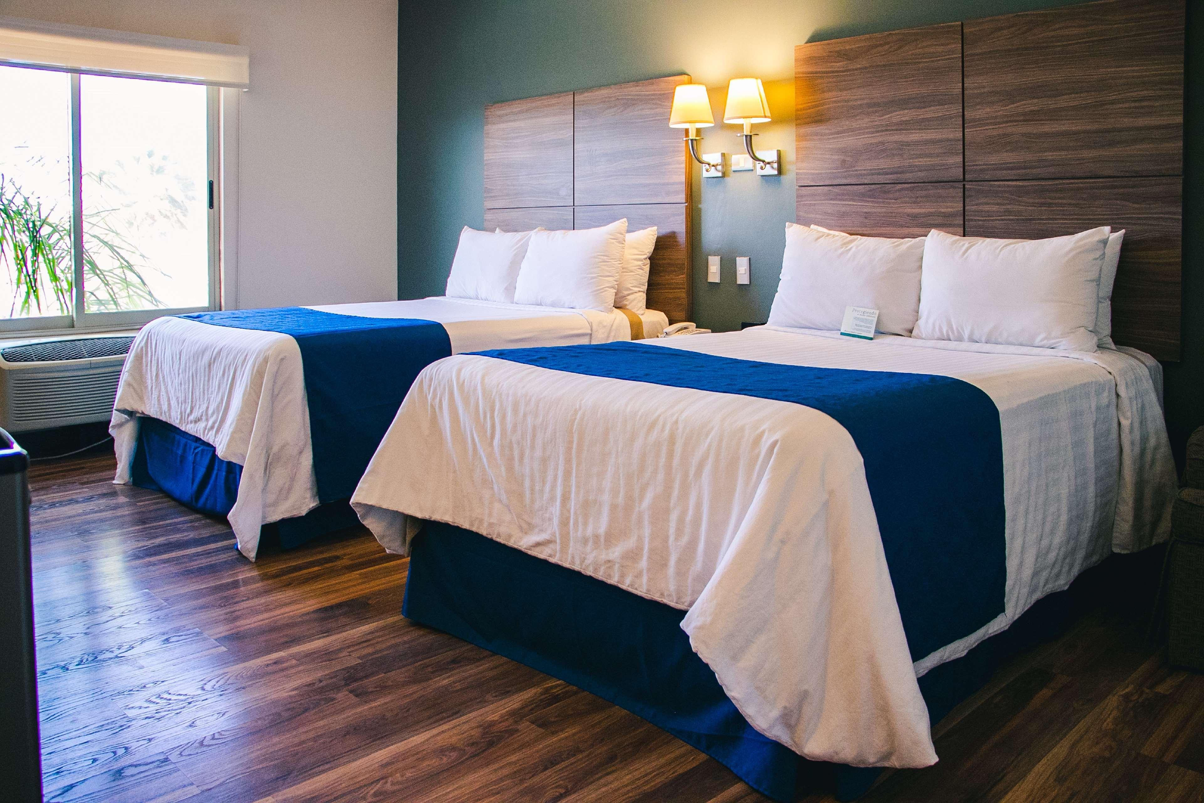 Best Western Plus Chihuahua Aeropuerto מראה חיצוני תמונה