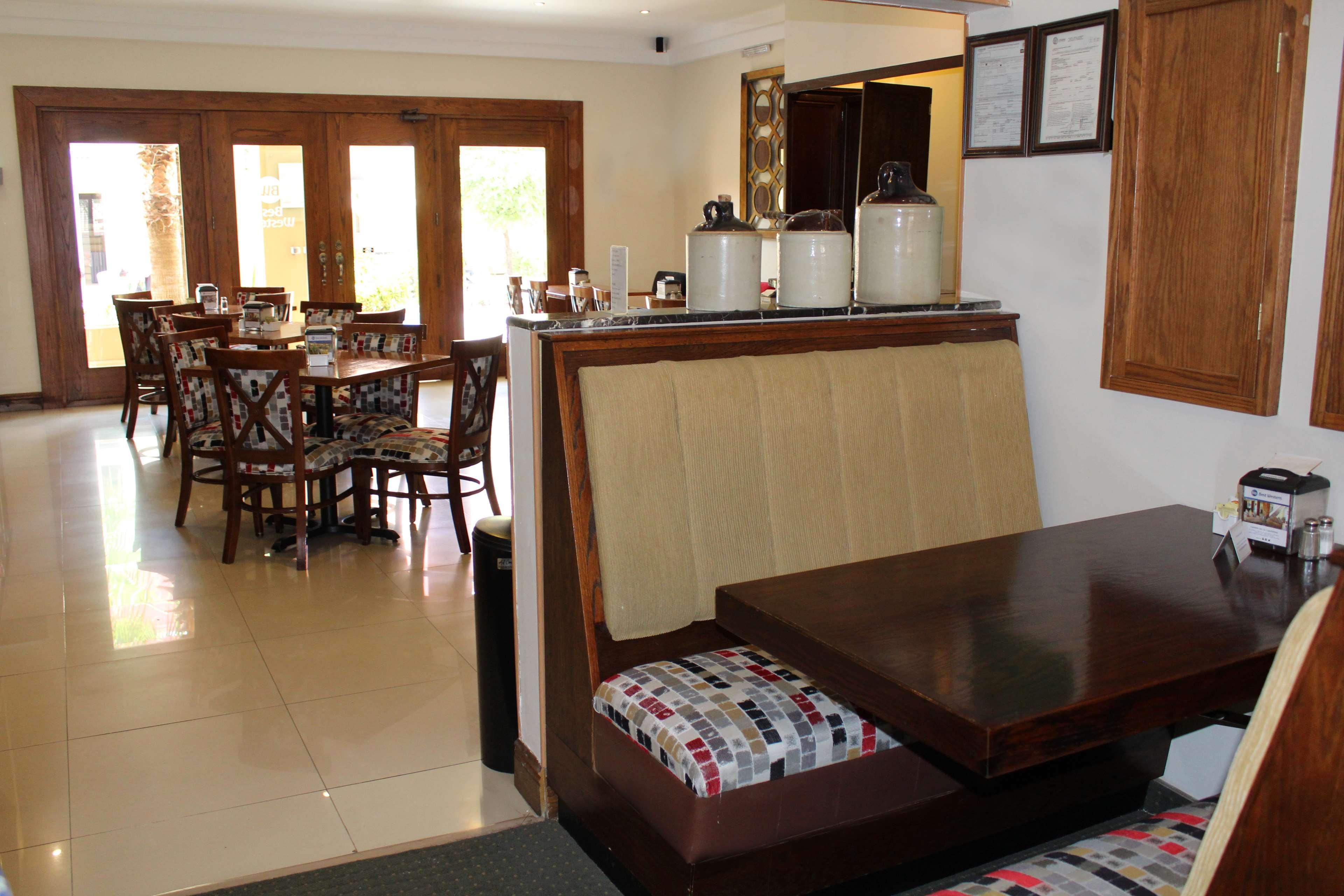 Best Western Plus Chihuahua Aeropuerto מראה חיצוני תמונה