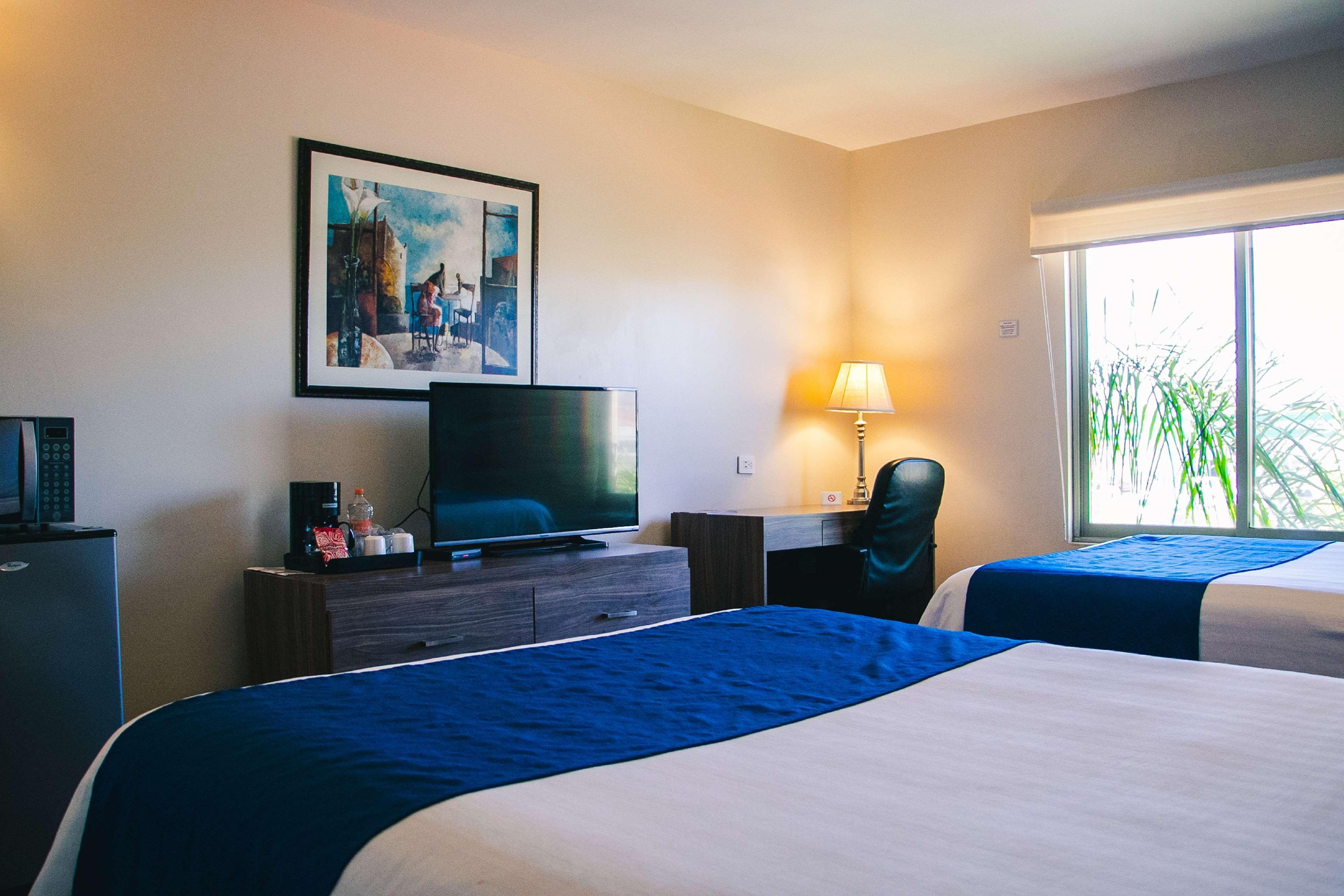 Best Western Plus Chihuahua Aeropuerto מראה חיצוני תמונה